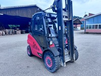 MBTR124_2894606 vehicle image