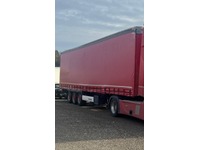 0529025 vehicle image