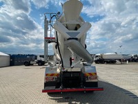 TMR8055_2753322 vehicle image