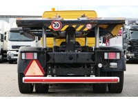 DOLD2821_2761648 vehicle image