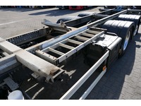 DOLD2821_2900544 vehicle image
