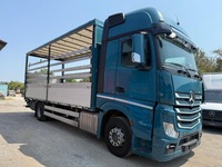KEED2067_2990630 vehicle image