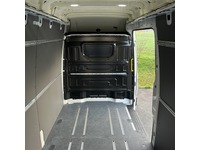 ABAG21_2666900 vehicle image