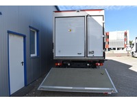 TOC1273_2729162 vehicle image
