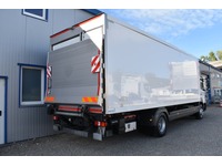 TOC1273_2729162 vehicle image