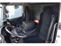 TOC1273_2729162 vehicle image