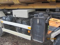 JAQU922_2823876 vehicle image