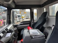 AGRO3463_2778301 vehicle image