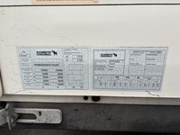 ZELJ895_2814874 vehicle image