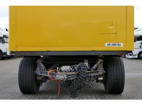 DOLD2821_2830255 vehicle image