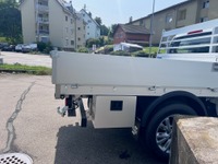 HUSE4764_2688766 vehicle image