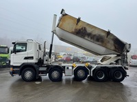 AGRO3463_2807462 vehicle image