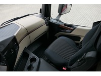 DOLD2821_2772277 vehicle image