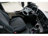 DOLD2821_2772277 vehicle image