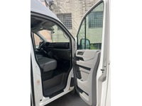 NFZA11_2694876 vehicle image