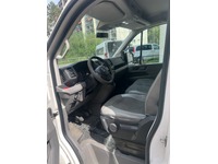 NFZA11_2694876 vehicle image