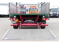 DOLD2821_2998415 vehicle image