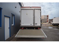 TOC1273_2766269 vehicle image