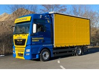 0555025 vehicle image