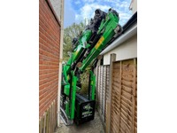 HUTT218_2786127 vehicle image