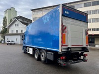 PREI272_2729320 vehicle image