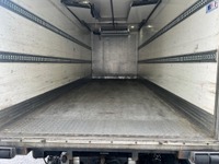 PREI272_2729320 vehicle image