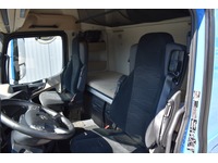 TOC1273_2856306 vehicle image