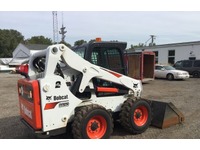 RINA4324_2917792 vehicle image