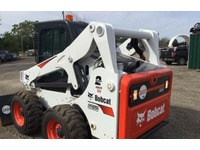 RINA4324_2917792 vehicle image
