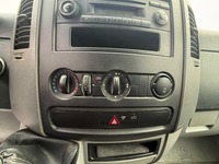 RIKI8971_2807456 vehicle image