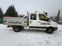 RIKI8971_2807456 vehicle image