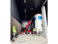 HUTT218_2785971 vehicle image