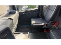 ZELJ895_2949569 vehicle image