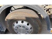 ZELJ895_2949569 vehicle image