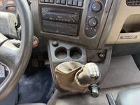 UNIK8334_3015916 vehicle image