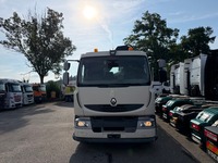 UNIK8334_3015916 vehicle image