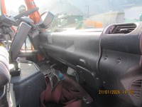 JAQU922_2810790 vehicle image