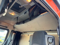 AGRO3463_2683652 vehicle image