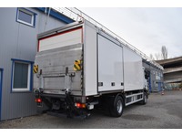 TOC1273_2774145 vehicle image