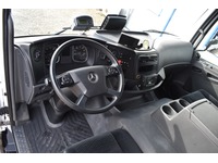 TOC1273_2817038 vehicle image