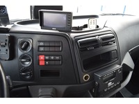 TOC1273_2817038 vehicle image