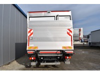 TOC1273_2817038 vehicle image