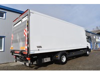 TOC1273_2817038 vehicle image