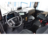 TOC1273_3032050 vehicle image