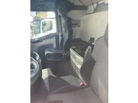 PEMA569_2601695 vehicle image