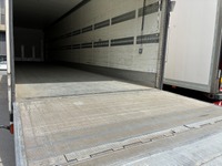 FLEI778_2946620 vehicle image