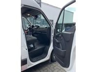 SNOW9450_2762071 vehicle image