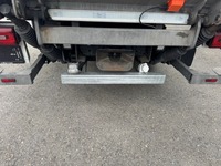 STUD177_3012911 vehicle image