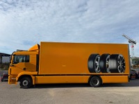 UNIK8334_3036886 vehicle image