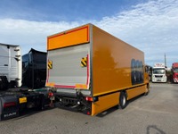 UNIK8334_3036886 vehicle image